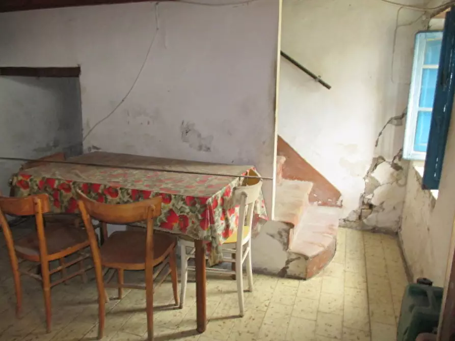 Immagine 3 di Villetta a schiera in vendita  a Arcevia