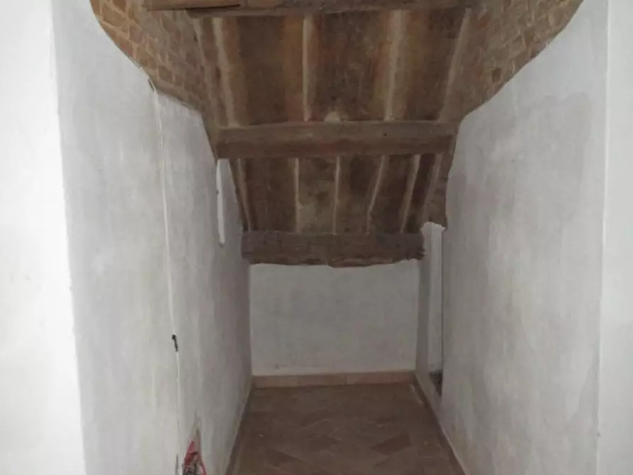 Immagine 25 di Rustico / casale in vendita  a Ostra