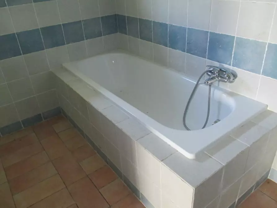 Immagine 33 di Rustico / casale in vendita  a Ostra