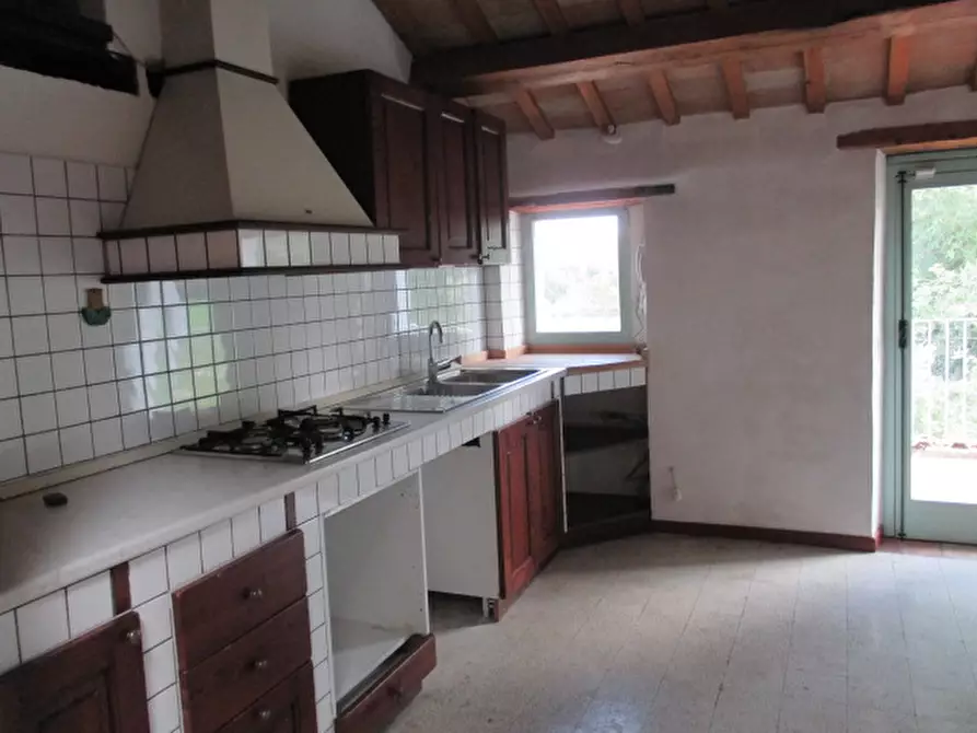 Immagine 45 di Rustico / casale in vendita  a Ostra