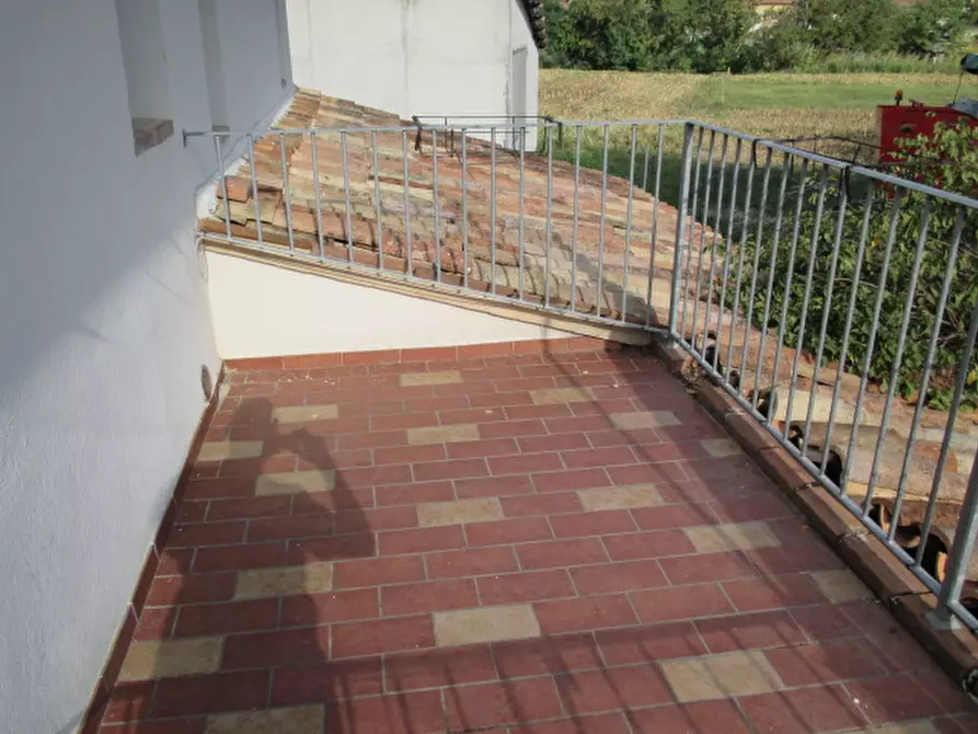 Immagine 51 di Rustico / casale in vendita  a Ostra