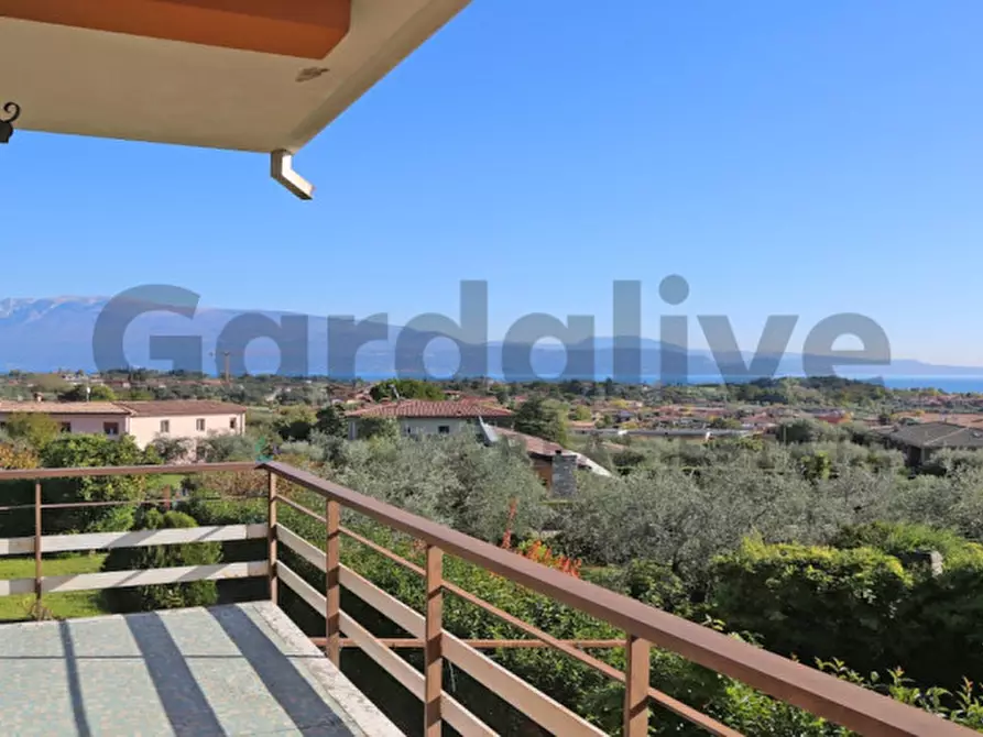 Immagine 10 di Villa in vendita  in Via Zublino 25 a San Felice Del Benaco