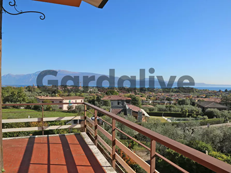 Immagine 14 di Villa in vendita  in Via Zublino 25 a San Felice Del Benaco