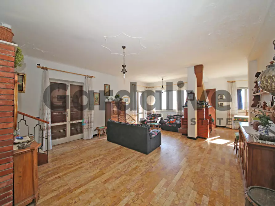 Immagine 16 di Villa in vendita  in Via Zublino 25 a San Felice Del Benaco