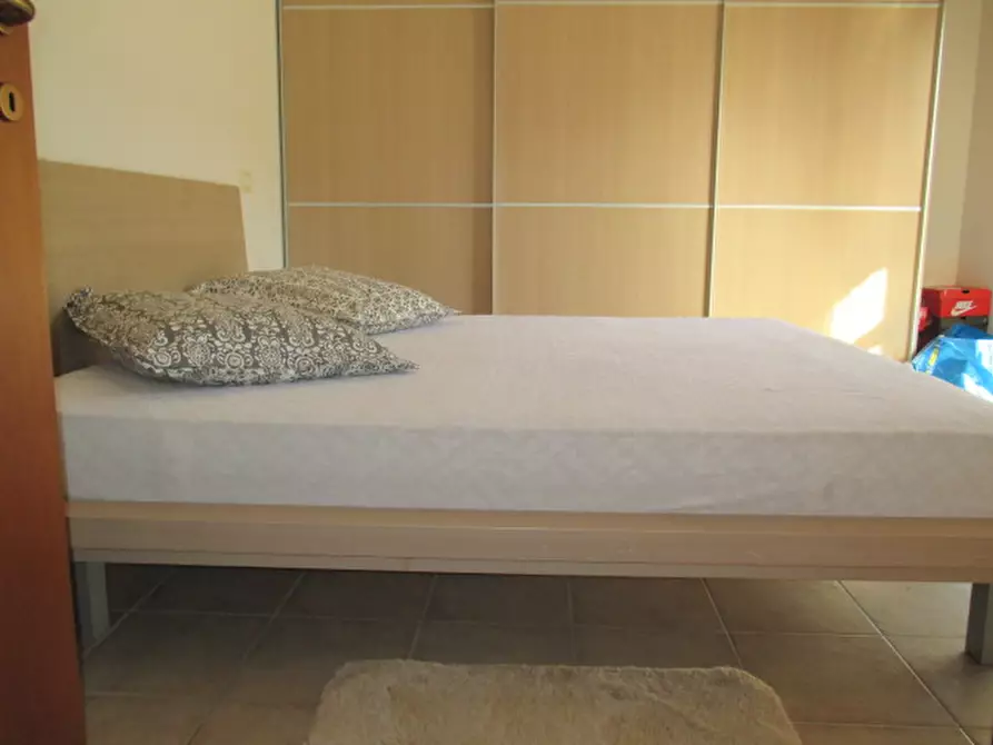 Immagine 12 di Appartamento in vendita  a Trecastelli