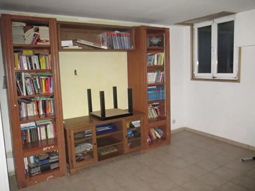 Immagine 16 di Appartamento in vendita  a Trecastelli