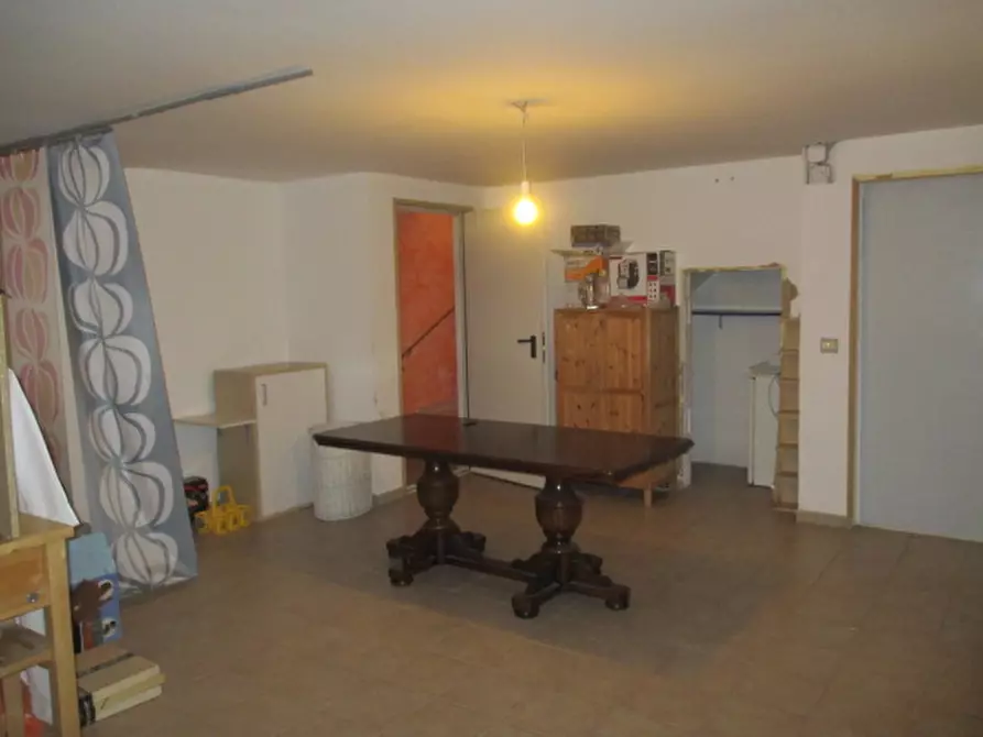 Immagine 17 di Appartamento in vendita  a Trecastelli