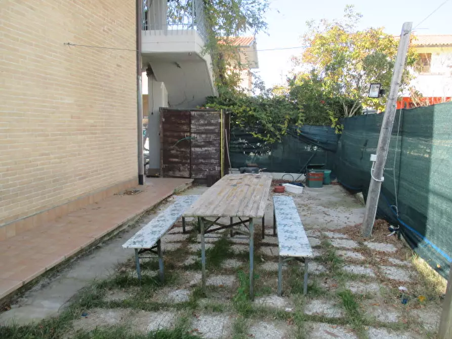 Immagine 29 di Appartamento in vendita  a Trecastelli