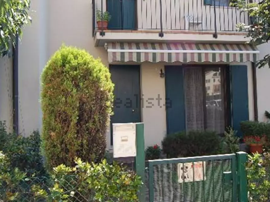 Immagine 2 di Villetta a schiera in vendita  in via gattamelata a Padova