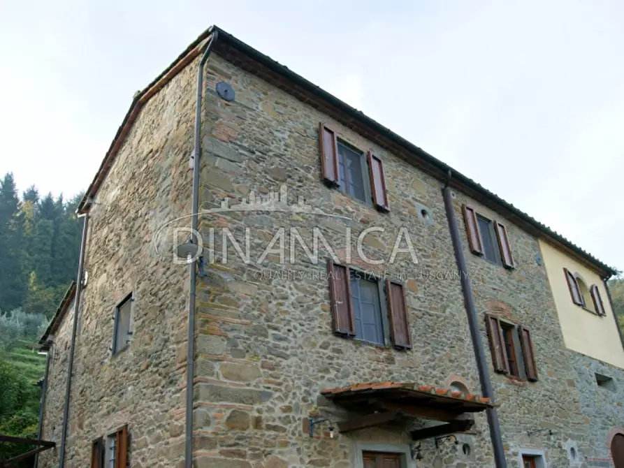 Immagine 21 di Rustico / casale in vendita  a Quarrata