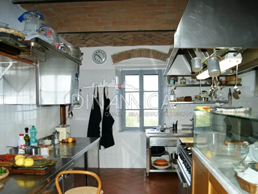 Immagine 30 di Rustico / casale in vendita  a Quarrata