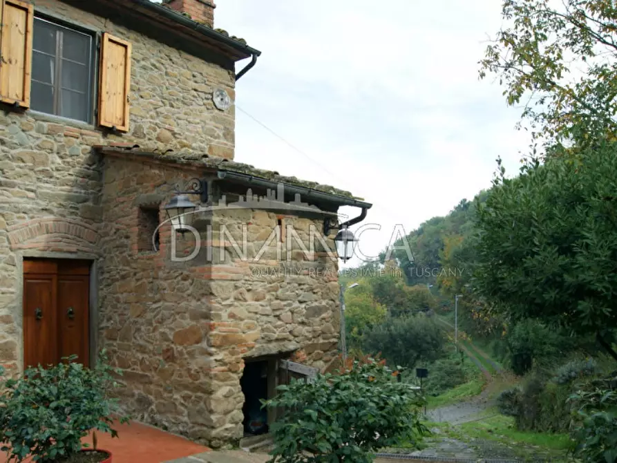 Immagine 43 di Rustico / casale in vendita  a Quarrata