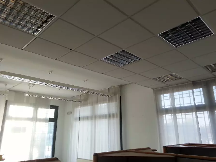 Immagine 7 di Negozio in affitto  in Via G. Matteotti n. 20 Bis - Cavarzere a Cavarzere