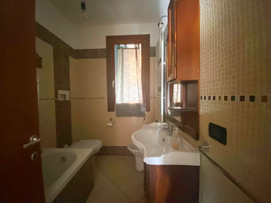 Immagine 7 di Villetta a schiera in vendita  in Via Arcole a Arcole