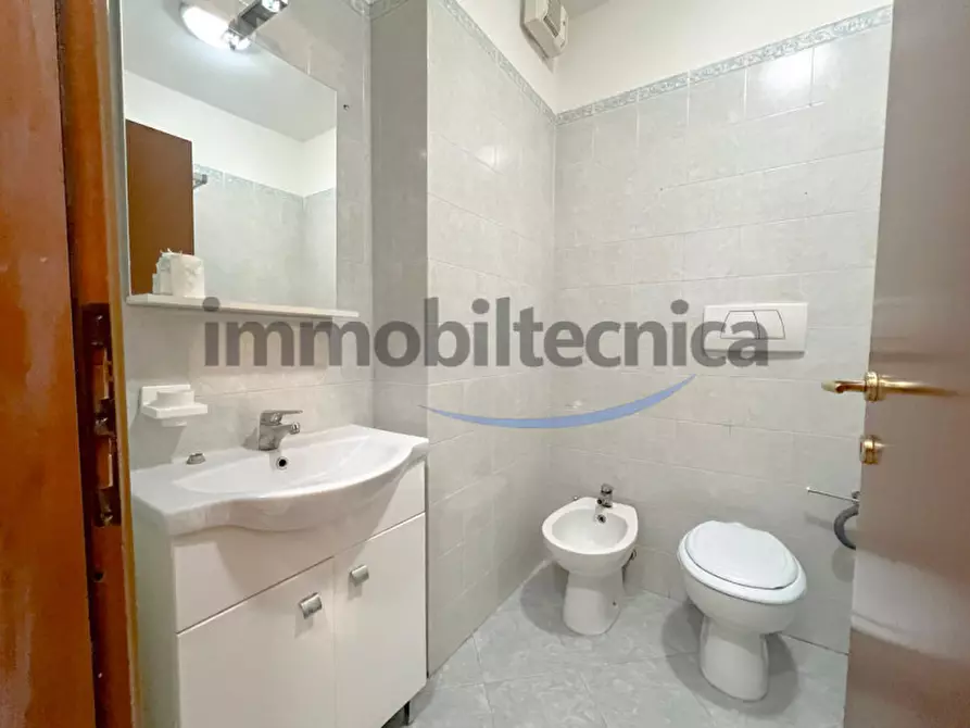 Immagine 8 di Appartamento in vendita  in Via Ombrone a Arezzo