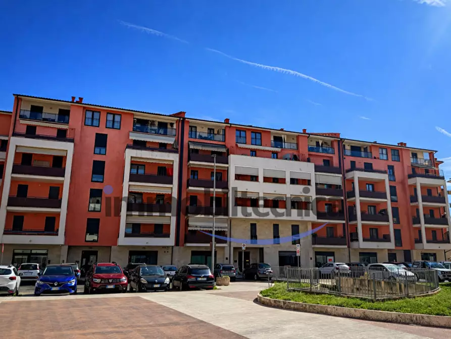 Immagine 11 di Appartamento in vendita  in Via Ombrone a Arezzo