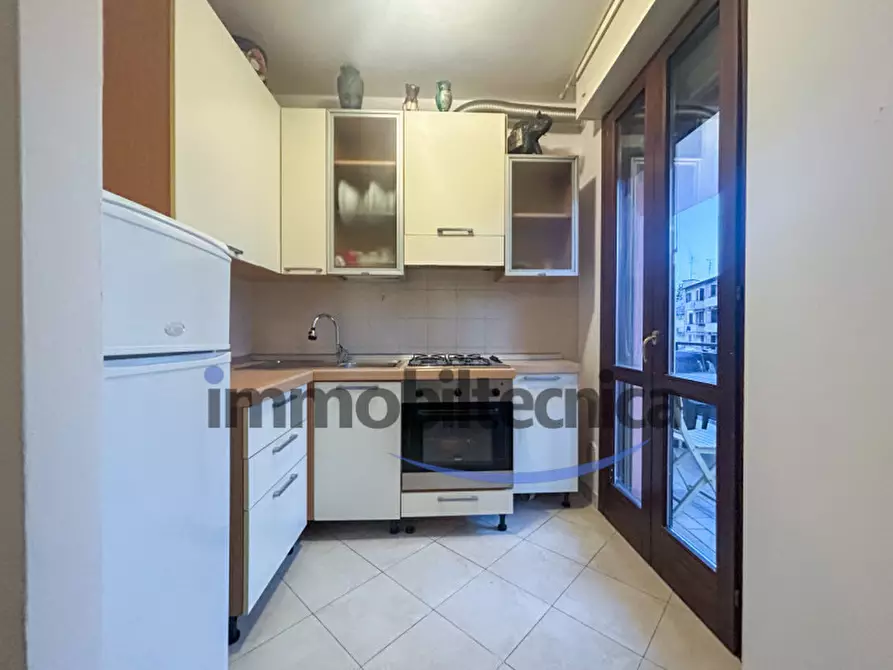 Immagine 16 di Appartamento in vendita  in Via Ombrone a Arezzo