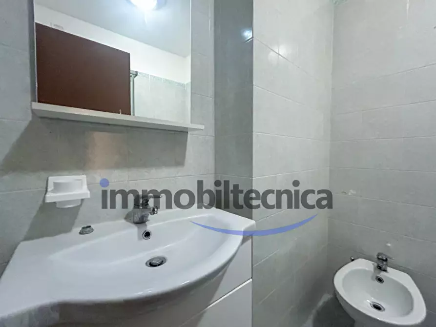 Immagine 17 di Appartamento in vendita  in Via Ombrone a Arezzo