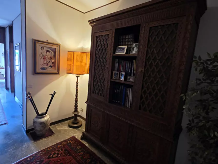 Immagine 34 di Appartamento in vendita  in via cesare battisti a Padova