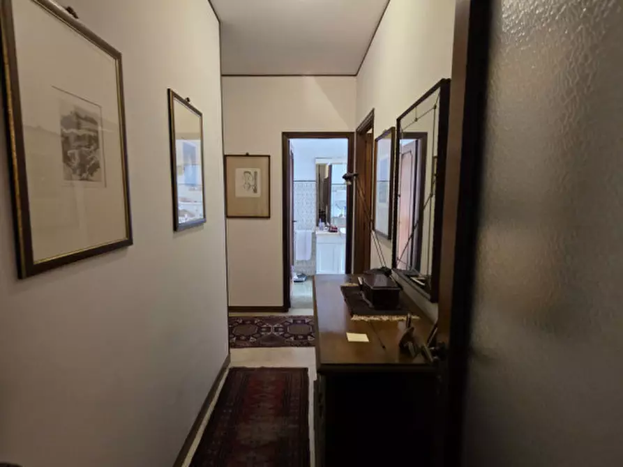 Immagine 35 di Appartamento in vendita  in via cesare battisti a Padova