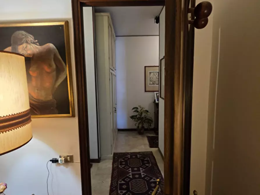 Immagine 39 di Appartamento in vendita  in via cesare battisti a Padova