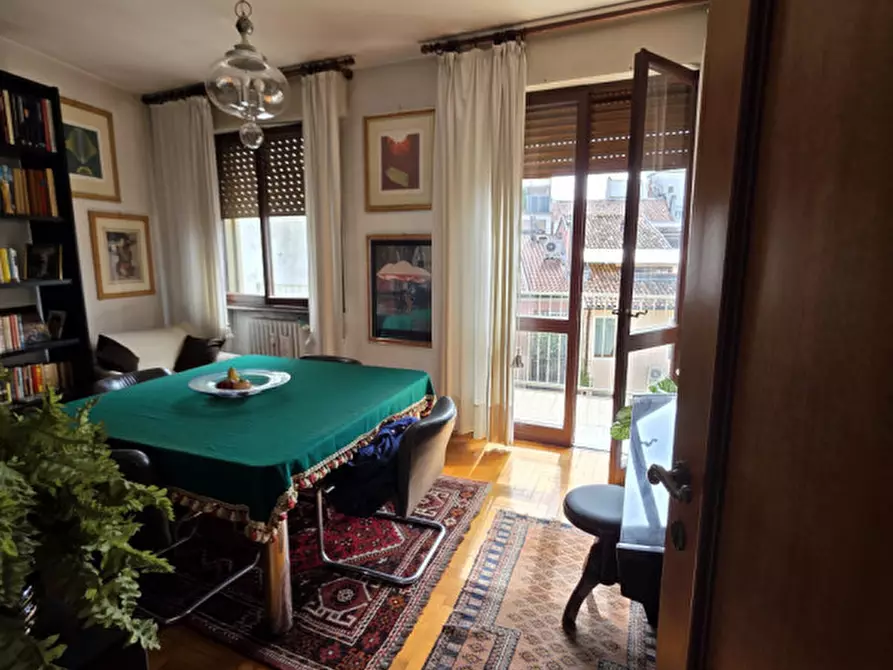 Immagine 47 di Appartamento in vendita  in via cesare battisti a Padova