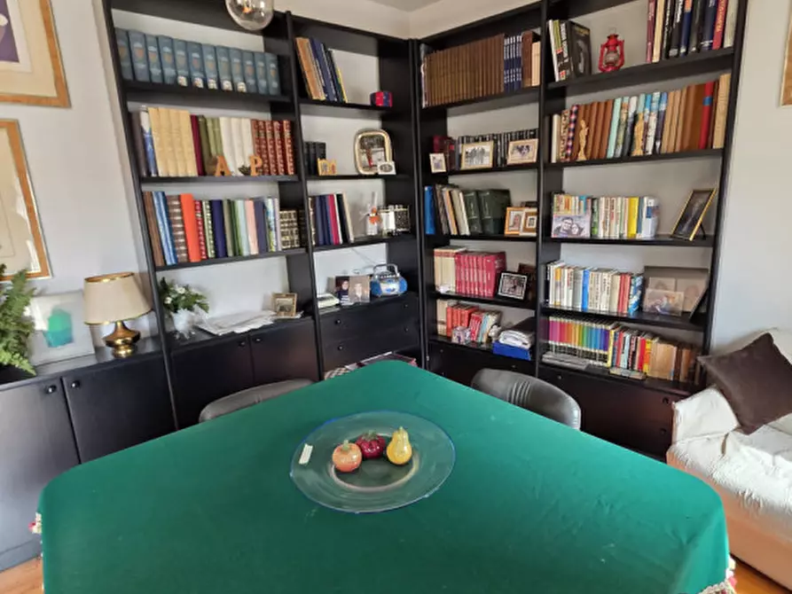 Immagine 49 di Appartamento in vendita  in via cesare battisti a Padova