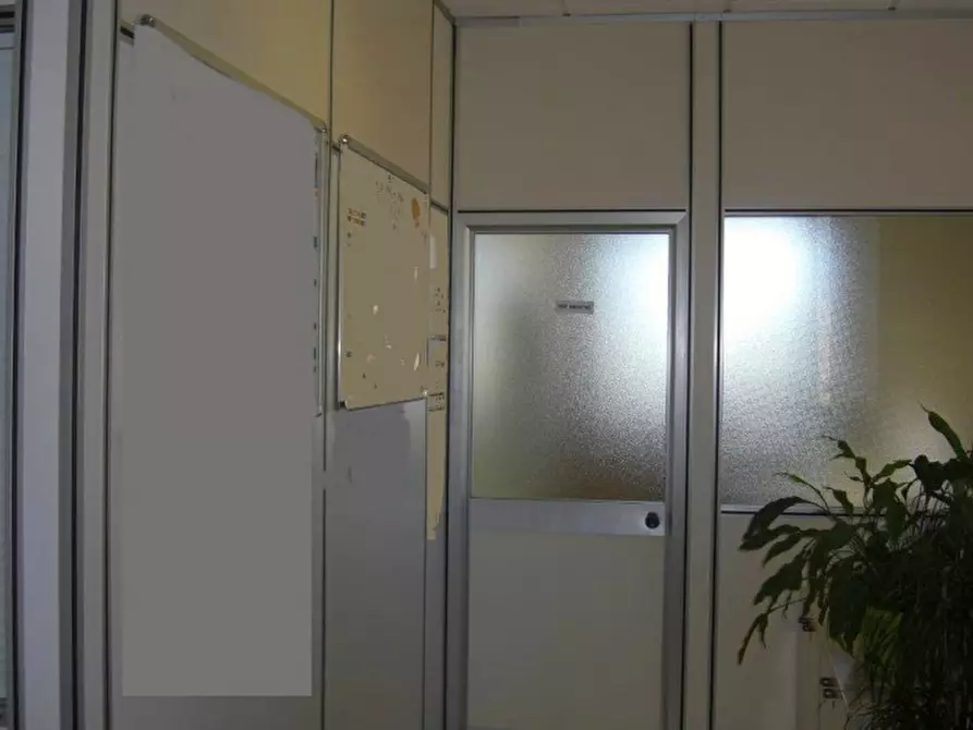 Immagine 19 di Ufficio in affitto  in VIA TOBAGI a Peschiera Borromeo