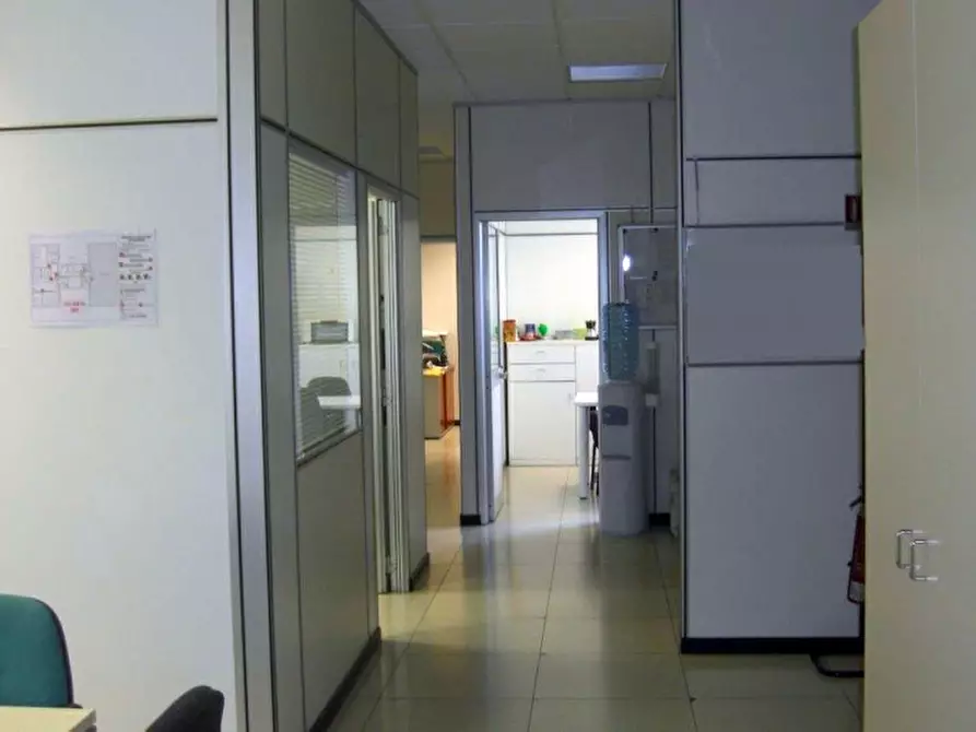 Immagine 9 di Ufficio in affitto  in VIA TOBAGI a Peschiera Borromeo