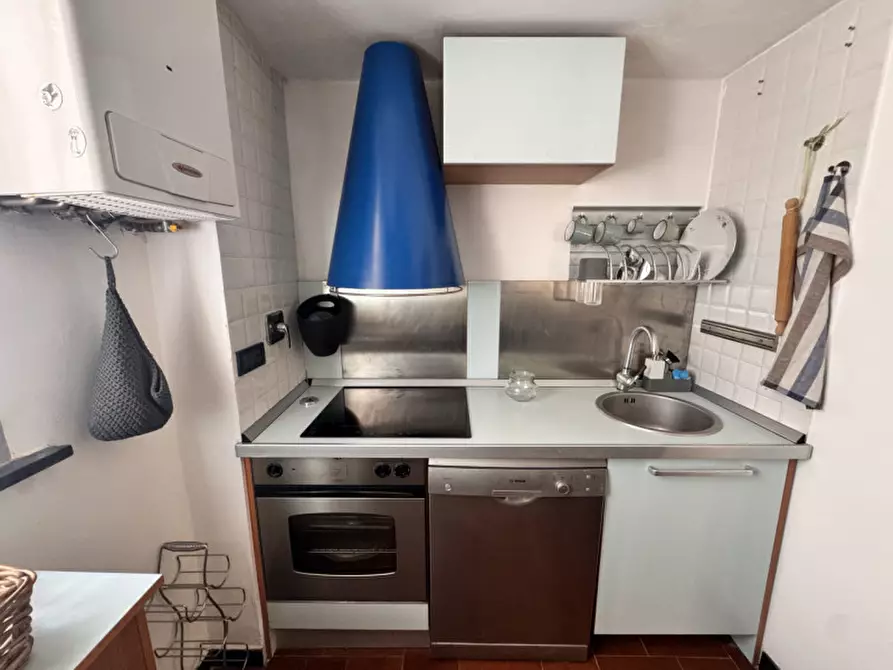 Immagine 7 di Appartamento in affitto  in vico di porta nuova a Genova
