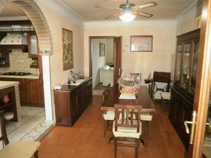 Immagine 1 di Casa indipendente in vendita  a Suzzara