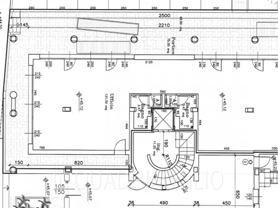 Immagine 2 di Negozio in vendita  a Cesena