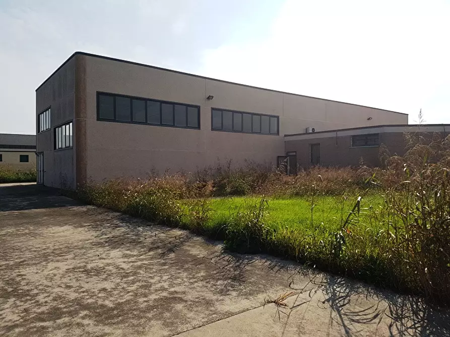 Immagine 27 di Capannone industriale in vendita  in via agnelli a Copparo