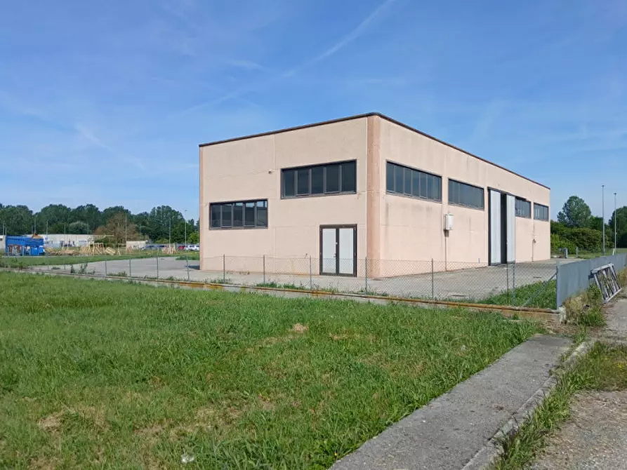 Immagine 30 di Capannone industriale in vendita  in via agnelli a Copparo