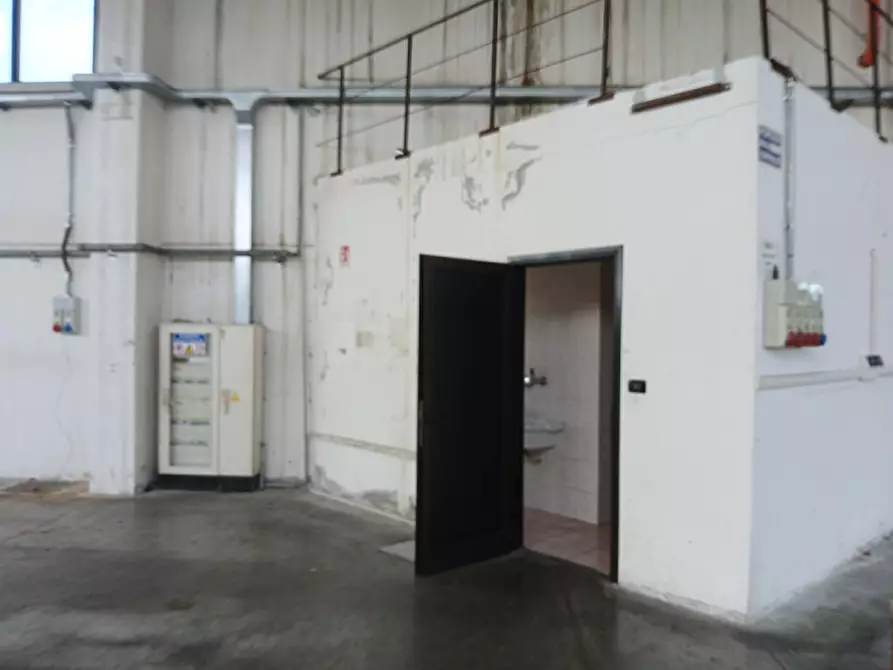 Immagine 32 di Capannone industriale in vendita  in via agnelli a Copparo