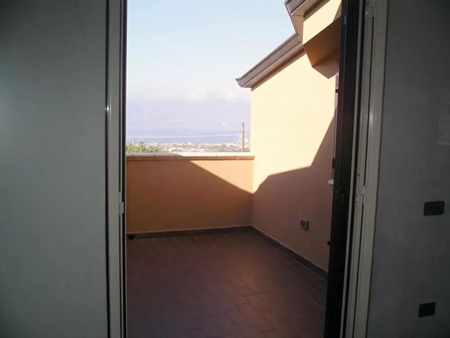 Immagine 6 di Casa indipendente in vendita  in Curduma a Reggio Di Calabria