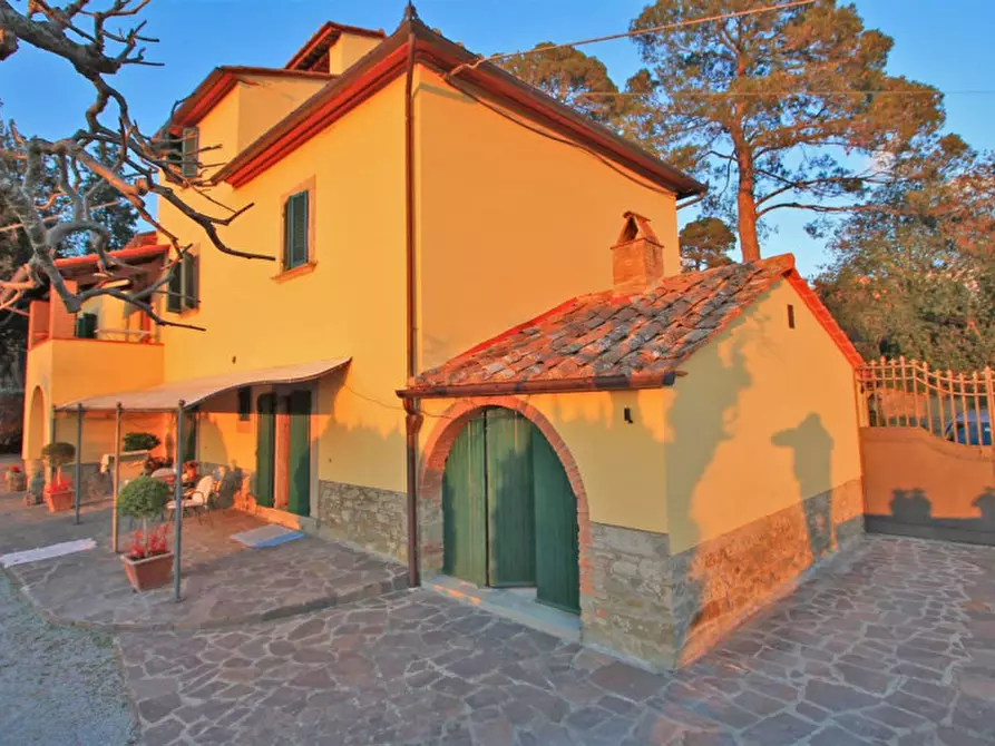 Immagine 3 di Rustico / casale in vendita  in via le contesse case sparse a Cortona