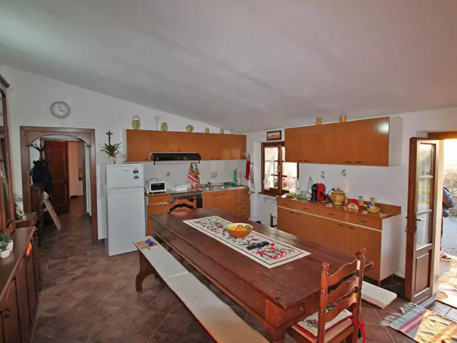 Immagine 15 di Rustico / casale in vendita  in via le contesse case sparse a Cortona