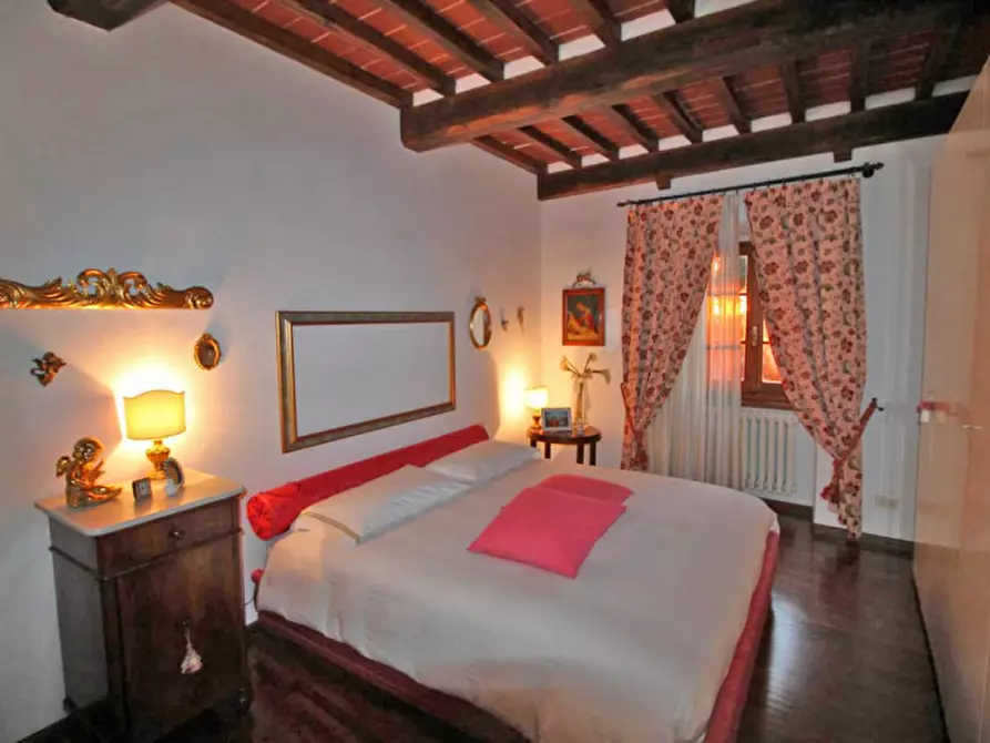 Immagine 23 di Rustico / casale in vendita  in via le contesse case sparse a Cortona