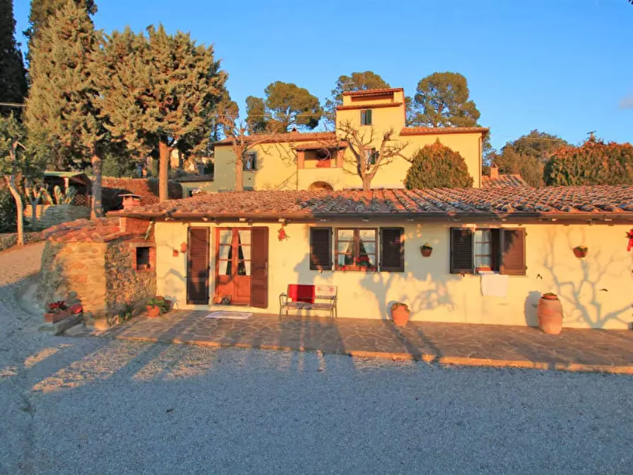Immagine 36 di Rustico / casale in vendita  in via le contesse case sparse a Cortona