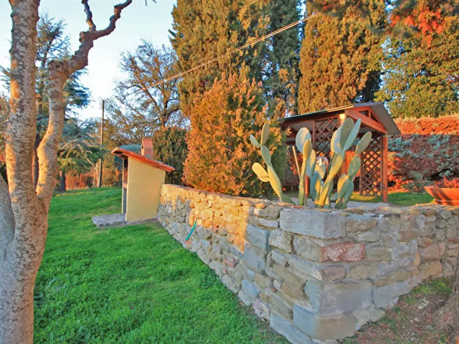 Immagine 38 di Rustico / casale in vendita  in via le contesse case sparse a Cortona