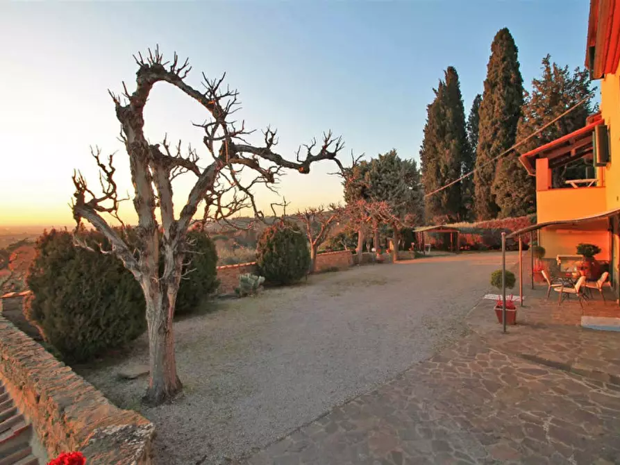 Immagine 41 di Rustico / casale in vendita  in via le contesse case sparse a Cortona