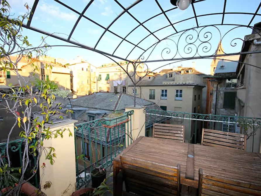 Immagine 1 di Attico in affitto  in Vico dele Mele a Genova
