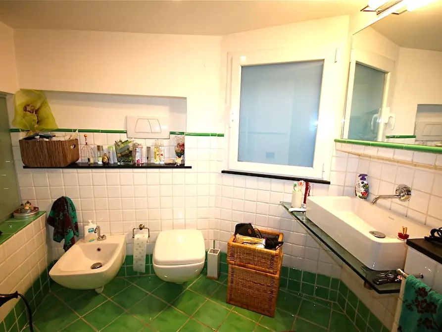 Immagine 4 di Attico in affitto  in Vico dele Mele a Genova