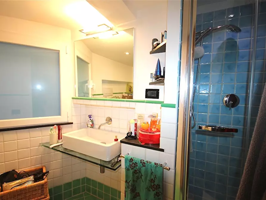 Immagine 5 di Attico in affitto  in Vico dele Mele a Genova