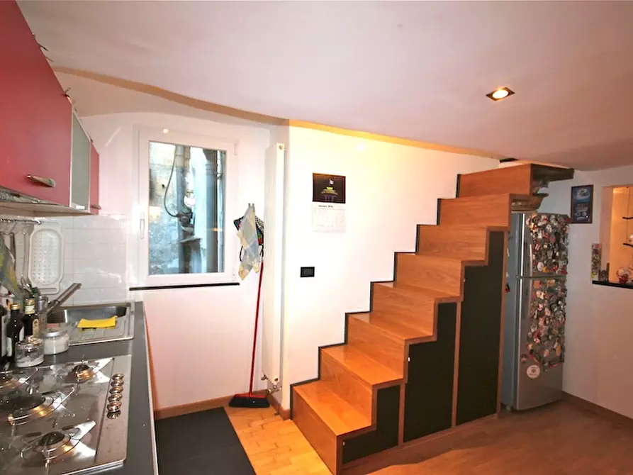 Immagine 14 di Attico in affitto  in Vico dele Mele a Genova