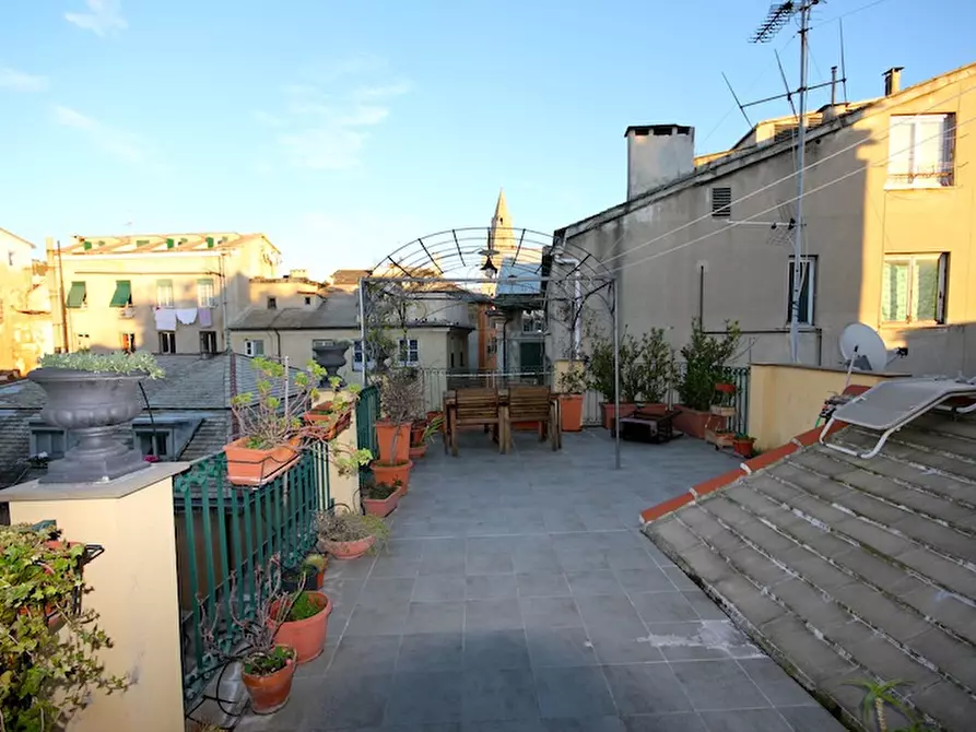 Immagine 18 di Attico in affitto  in Vico dele Mele a Genova