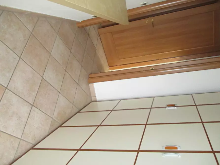 Immagine 9 di Appartamento in vendita  a Trecastelli