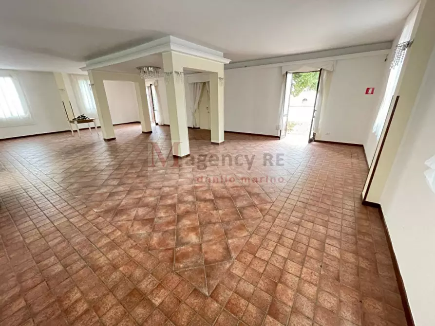 Immagine 9 di Villa in vendita  in 409 Via Lia Pellaro a Reggio Di Calabria