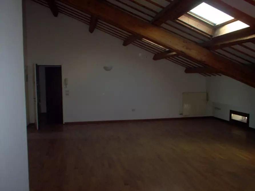 Immagine 3 di Attico in vendita  in Zona centro storico piazza Garibaldi a Padova